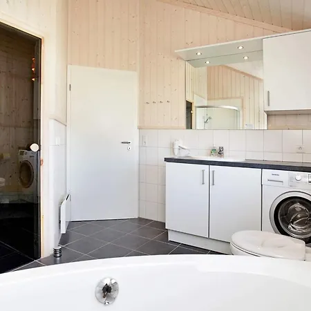 Semesterbostad With Heating